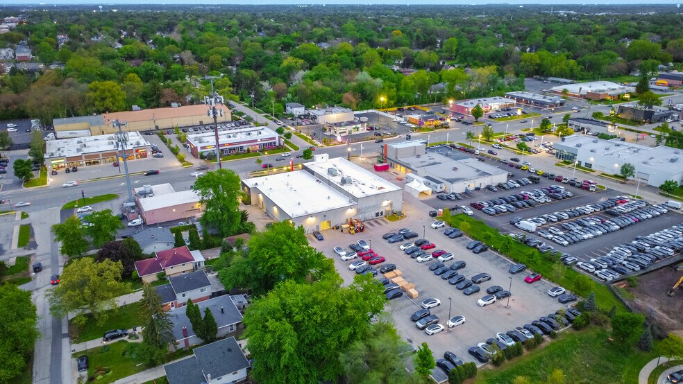 More Photos Of 50 W Ogden Ave, Westmont Auto Dealership For Sale