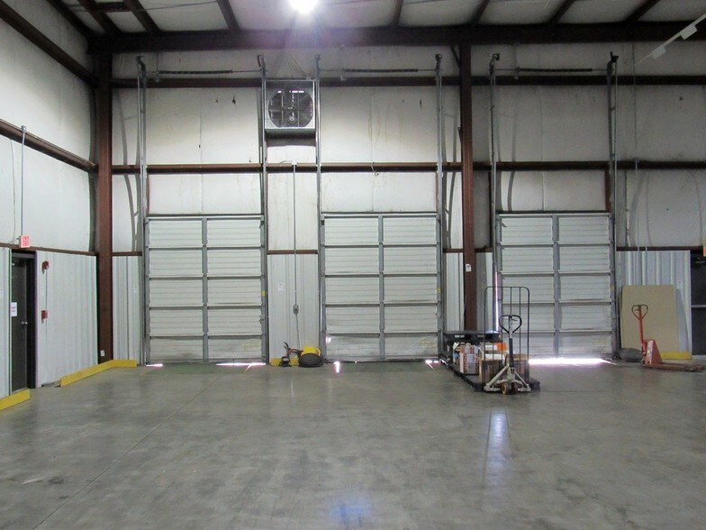 More Photos Of 2525 Hougton Ave, South Boston Manufacturing For Sale