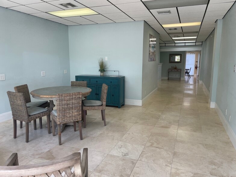 More Photos Of 3975 20th St, Vero Beach Medical For Lease