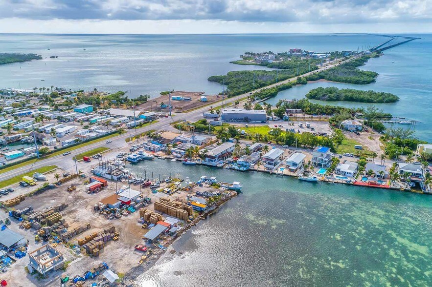 More Photos Of 1240 Overseas Hwy, Marathon Restaurant For Sale