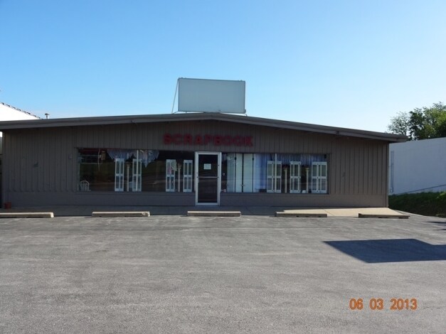 More Photos Of 821 SW Us-40 Hwy, Blue Springs Freestanding For Lease