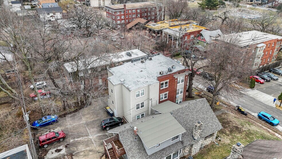More Photos Of 4226-4228 Locust St, Kansas City Apartments For Sale