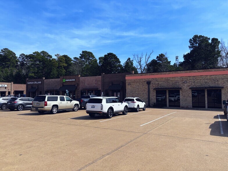 More Photos Of , Lindale General Retail For Sale