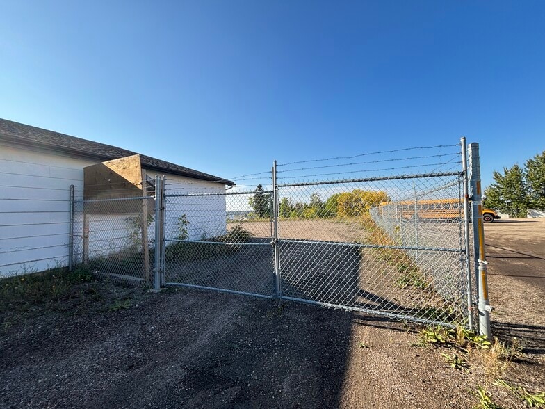 More Photos Of 2010 8 Av, Cold Lake Land For Lease