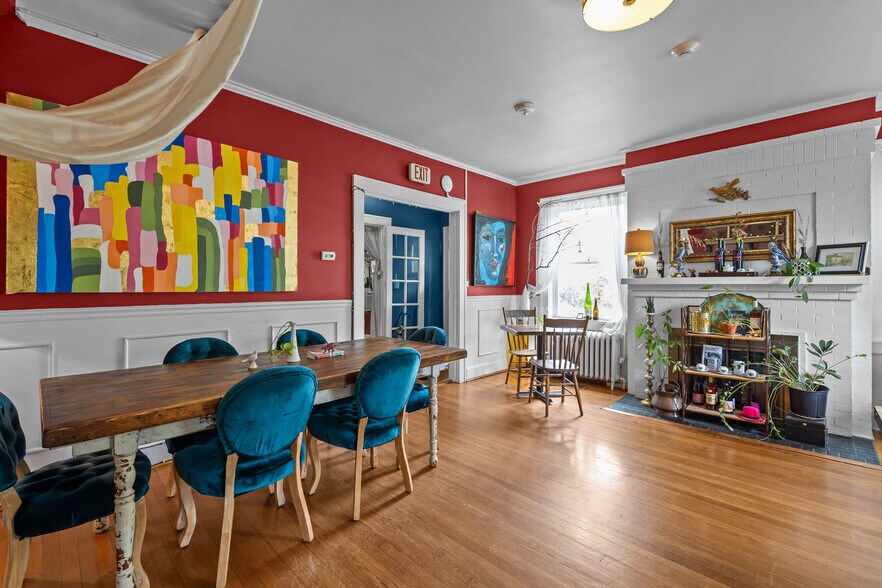 More Photos Of 1231 Boissevain Ave, Norfolk General Retail For Sale