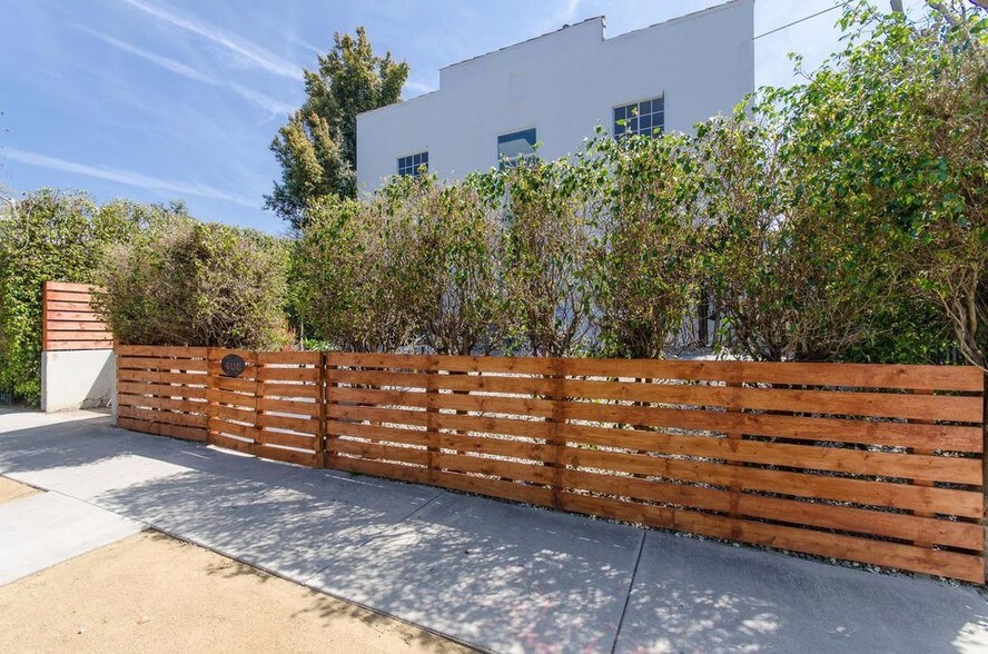 More Photos Of 406 S Coronado St, Los Angeles Apartments For Sale