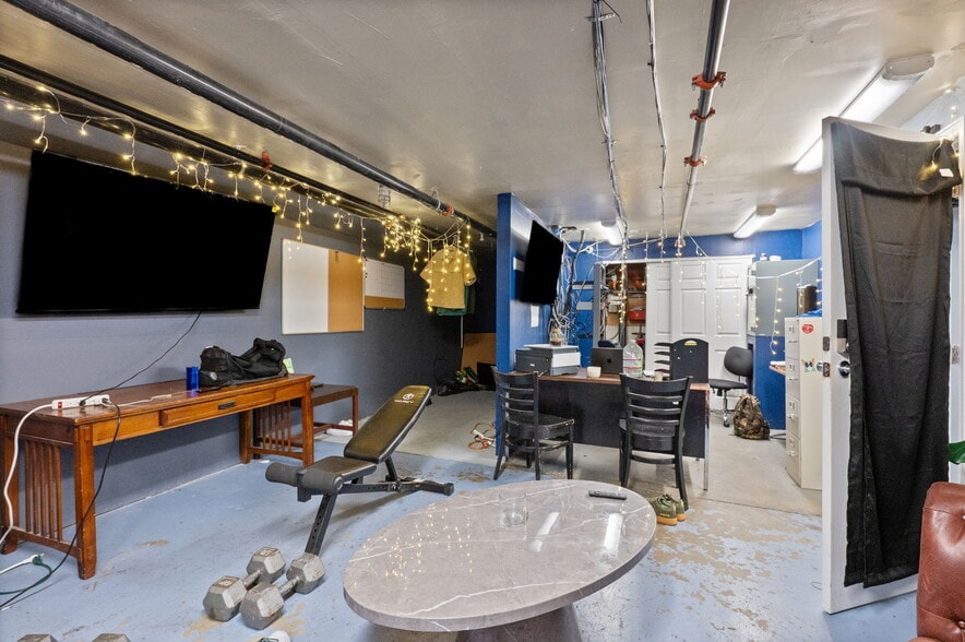 More Photos Of 1448 Market St, Denver Restaurant For Lease