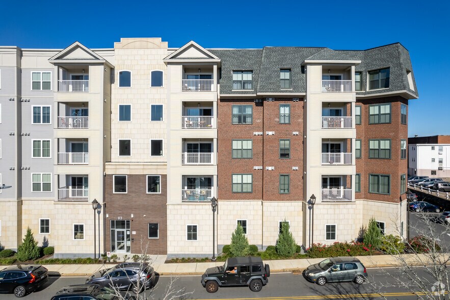 More Photos Of 1034 East St, Walpole Apartments For Lease