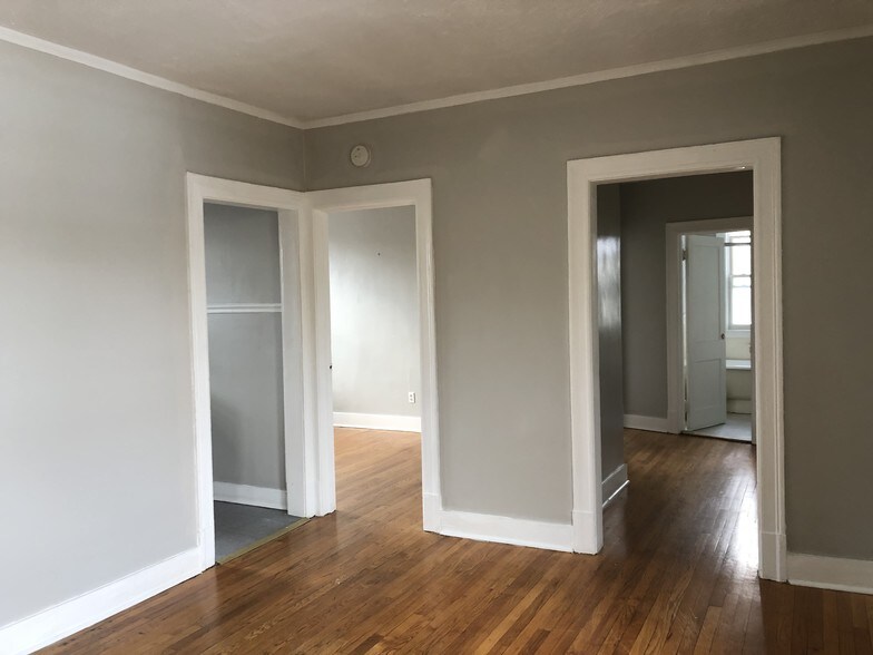 More Photos Of 69-73 Blue Hills Ave, Hartford Apartments For Sale