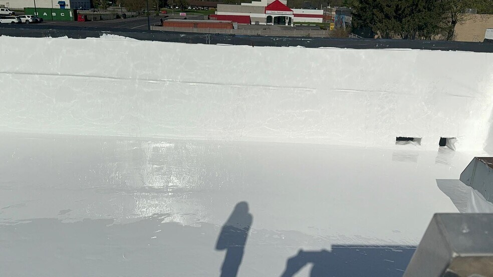 More Photos Of 2441 S Hamilton Rd, Columbus Fast Food For Lease