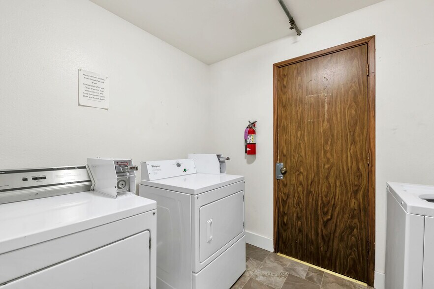 More Photos Of 805-875 Gerth Ave NW, Salem Apartments For Sale