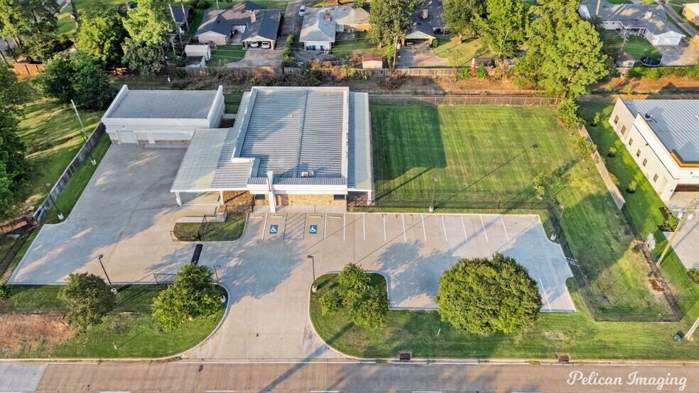 More Photos Of 8509 Line Ave, Shreveport Office For Sale