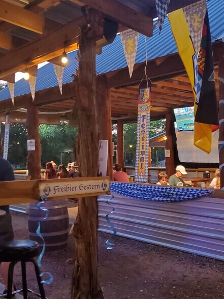 More Photos Of 235 Sports Park Rd, Dripping Springs Restaurant For Lease