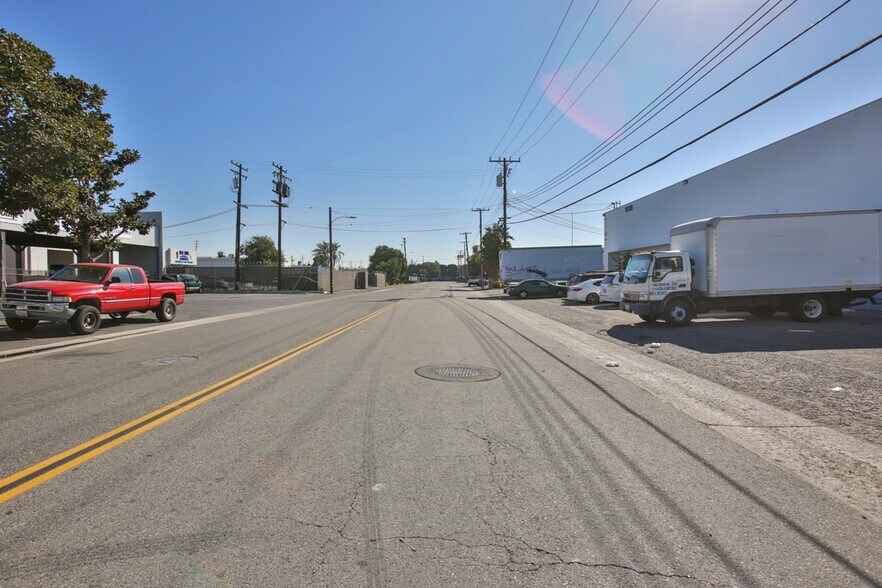 More Photos Of 1315 S Claudina St, Anaheim Warehouse For Lease