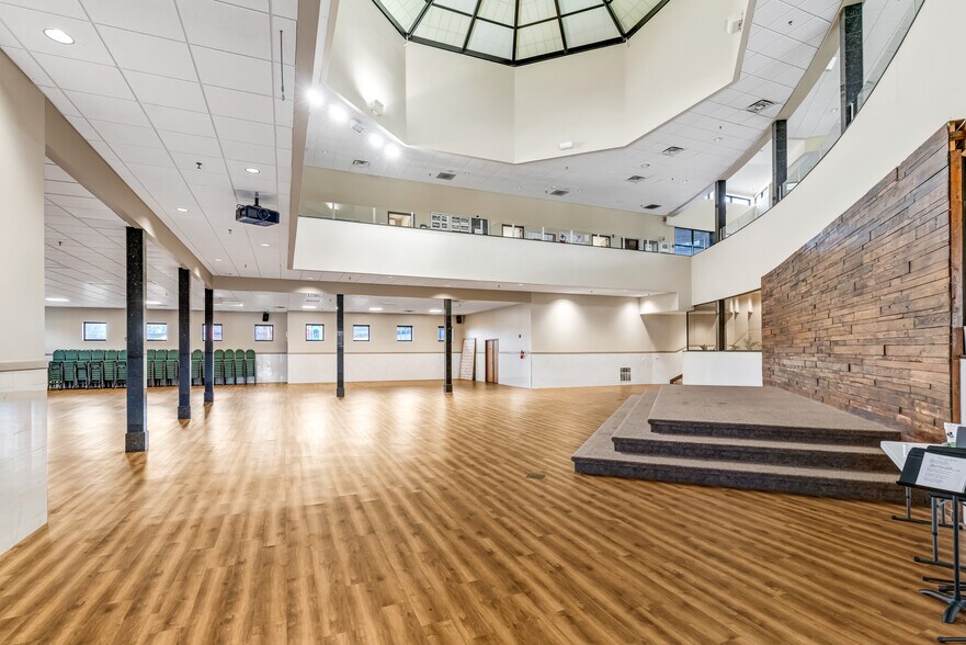 More Photos Of 1101 Brannon Rd, Nicholasville Religious Facility For Sale