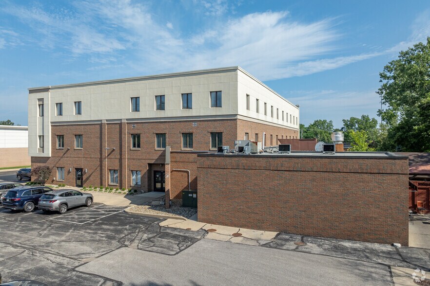 More Photos Of 25651 Detroit Rd, Westlake Office For Lease