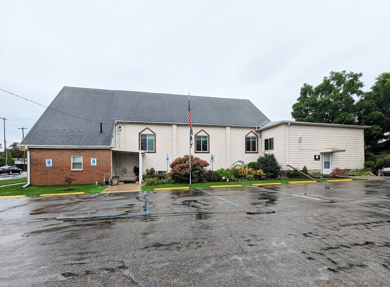 More Photos Of 2512 S Dye Rd, Flint Religious Facility For Sale