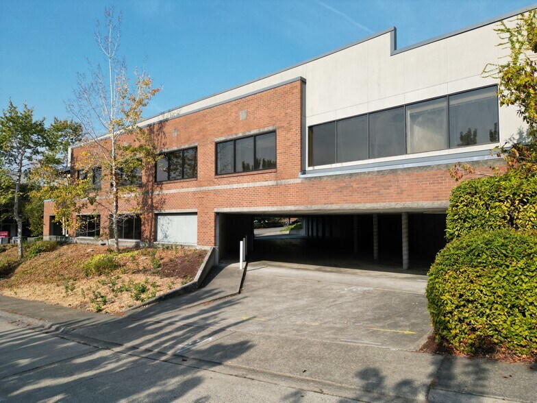 More Photos Of 2600-2602 Cherry Ave, Bremerton Medical For Sale