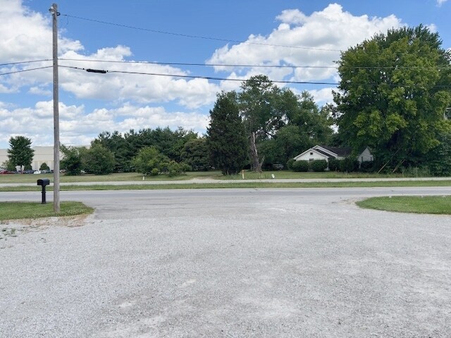 More Photos Of 5612 E Highway 62, Jeffersonville Land For Sale
