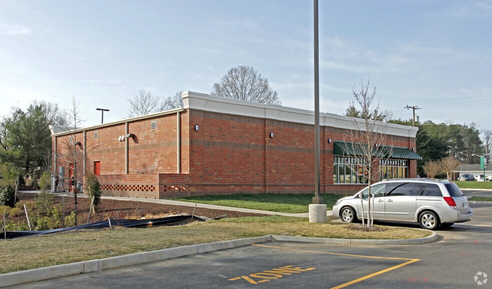 More Photos Of 9158 Atlee Rd, Mechanicsville Restaurant For Lease