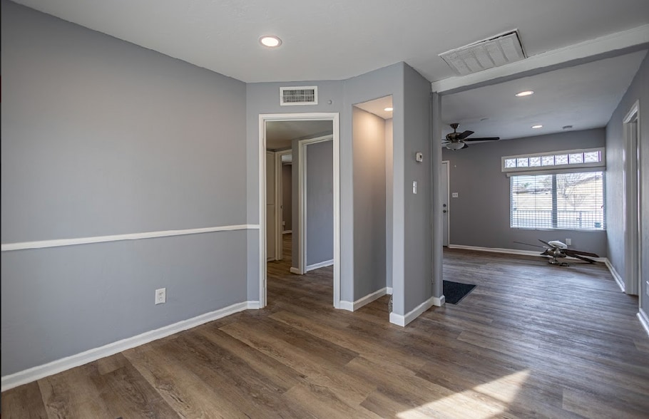 More Photos Of 3917 Stockdale Hwy, Bakersfield Medical For Sale