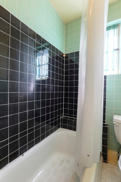 More Photos Of 100 W German St, Shepherdstown Storefront Retail Residential For Sale