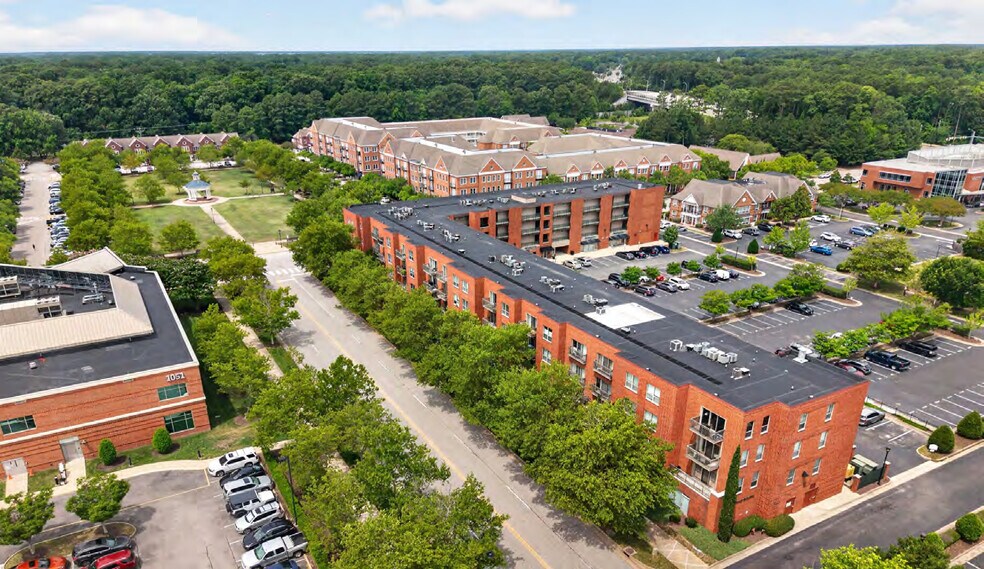 More Photos Of 1060-1090 Loftis Blvd, Newport News Office Residential For Lease