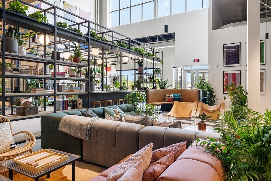 More Photos Of 2195 S Virginia St, Reno Coworking Space