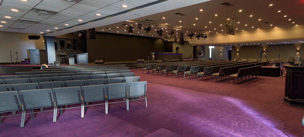 More Photos Of 341 Long Island Ave, Holtsville Religious Facility For Lease