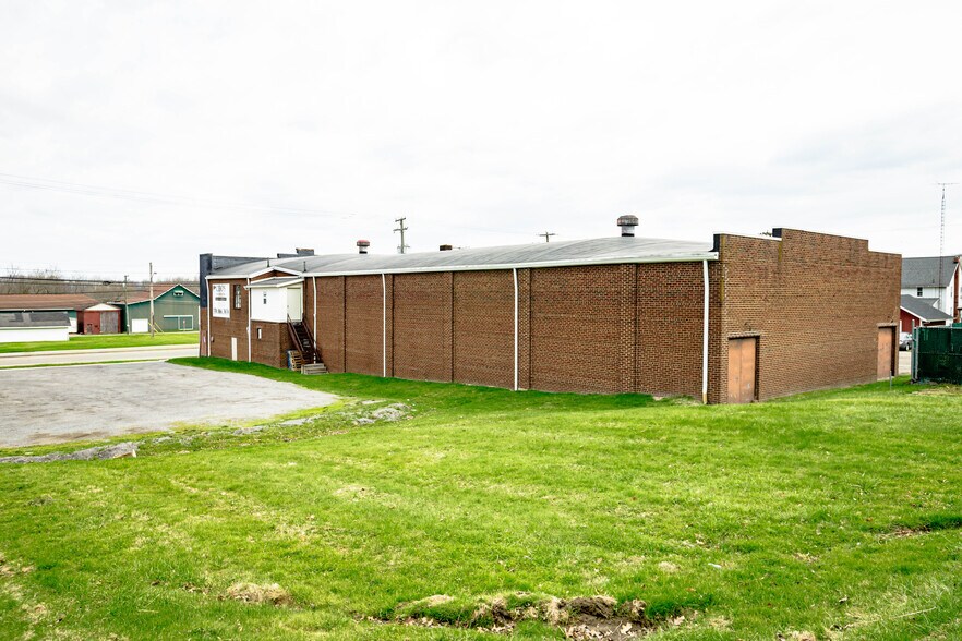 More Photos Of 134 W Lisbon St, Waynesburg Restaurant For Sale