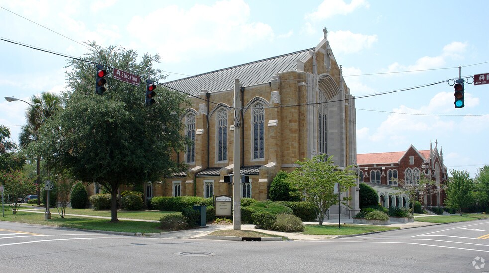 More Photos Of 1100 Stockton St, Jacksonville Religious Facility For Lease