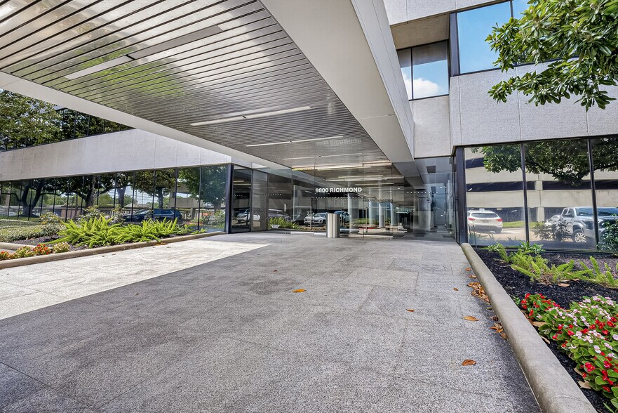 More Photos Of 9800 Richmond Ave, Houston Office For Lease