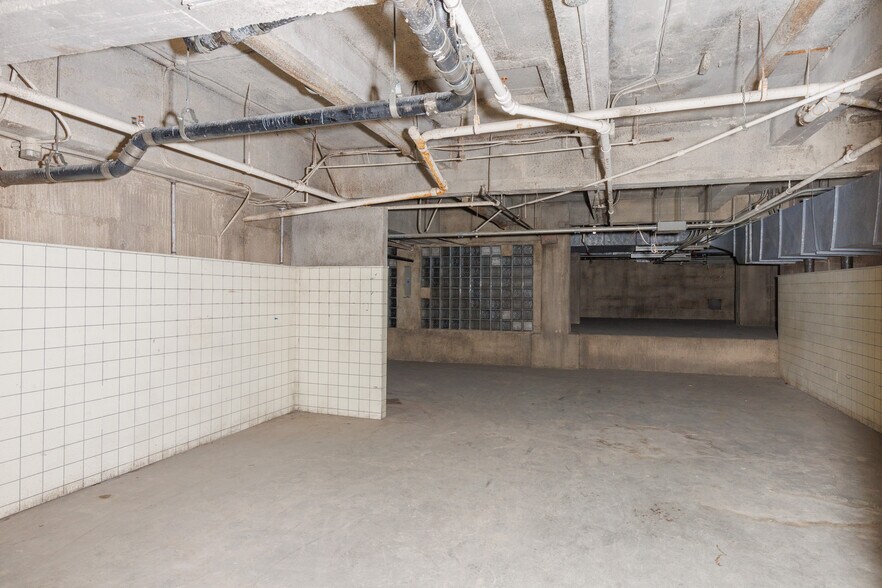 More Photos Of 417 S Hill St, Los Angeles Office For Sale