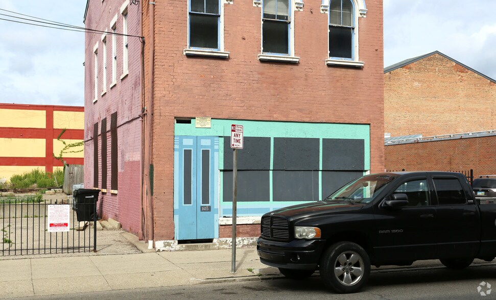More Photos Of 1415 Walnut St, Cincinnati General Retail For Lease