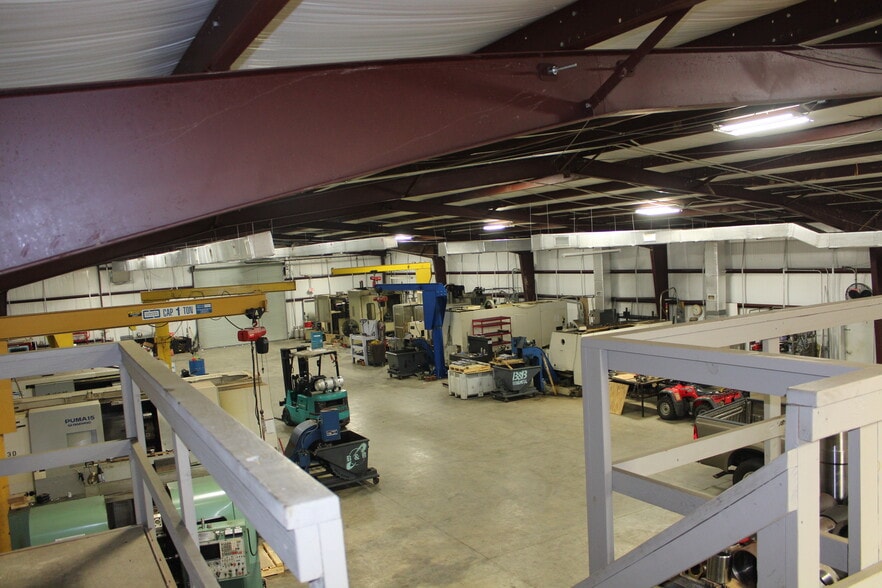 More Photos Of 15112 Welcome Ln, Houston Warehouse For Sale