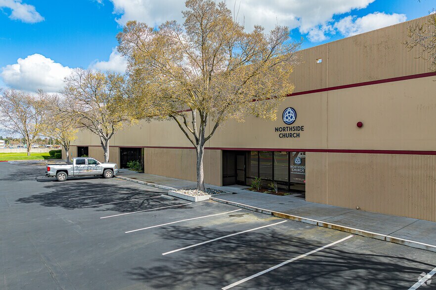 More Photos Of 925 National Dr, Sacramento Unknown For Lease