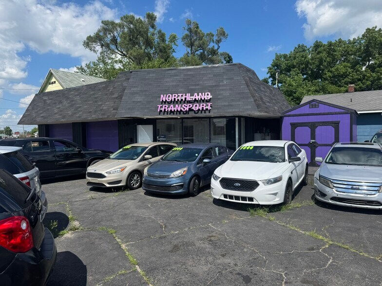 More Photos Of 3429 S Washington St, Marion Freestanding For Sale