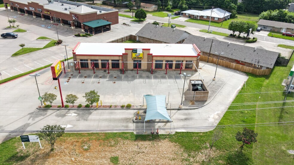 More Photos Of 2806 Richmond Rd, Texarkana Carwash For Sale