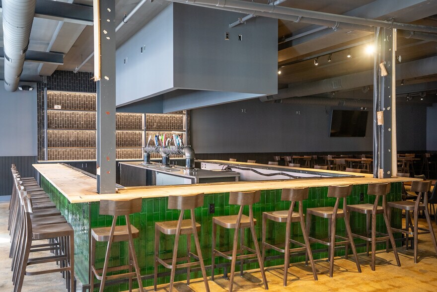 More Photos Of 319 York Rd, Towson Restaurant For Lease