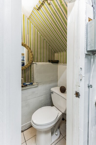 More Photos Of 3903-3905 Bergenline Ave, Union City Storefront Retail Residential For Sale