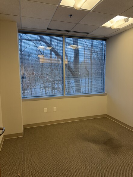 More Photos Of 1801 Robert Fulton Dr, Reston Medical For Sale