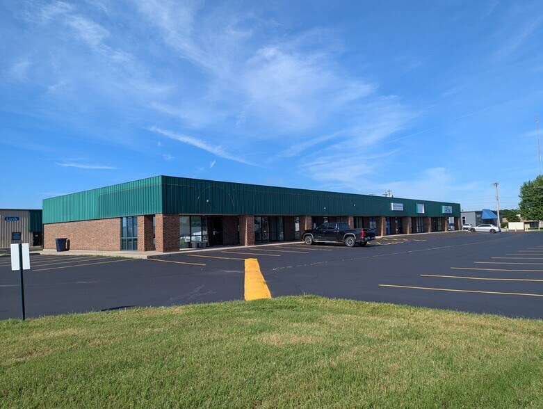 Primary Photo Of 3000 E Division St, Springfield Medical For Lease