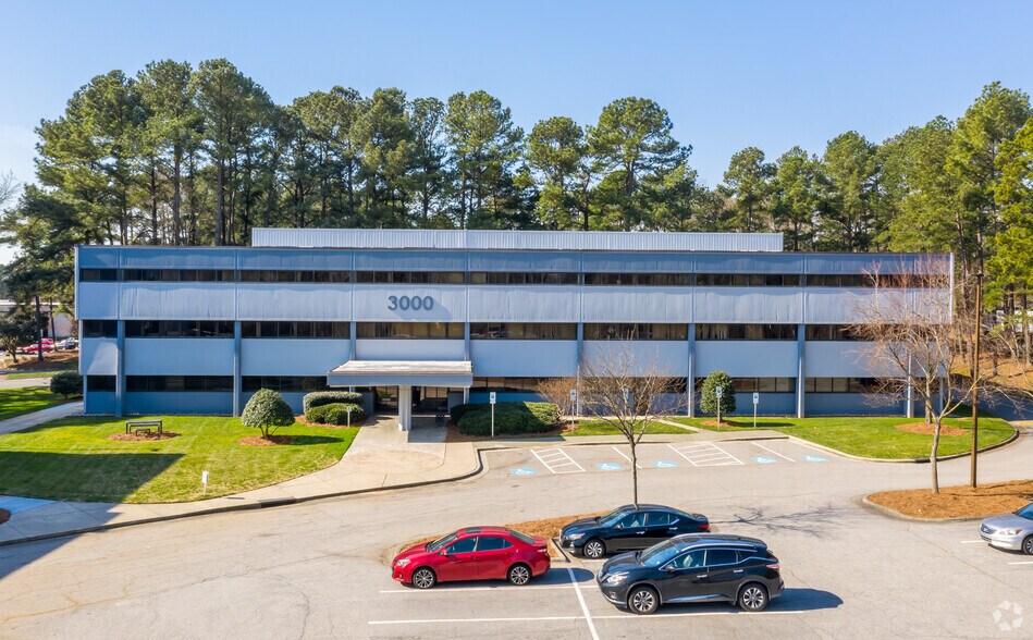 More Photos Of 3000 Highwoods Blvd, Raleigh Office For Lease