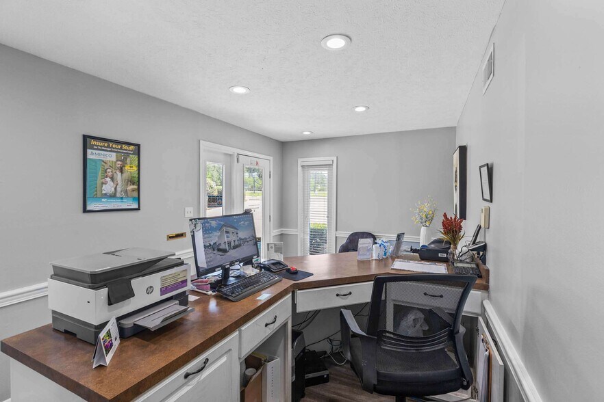 More Photos Of 4195 Highway 80 East, Pearl Self Storage For Sale