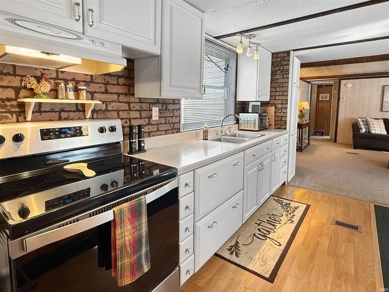 More Photos Of 5891 N US Highway 231, Jasper Industrial For Sale