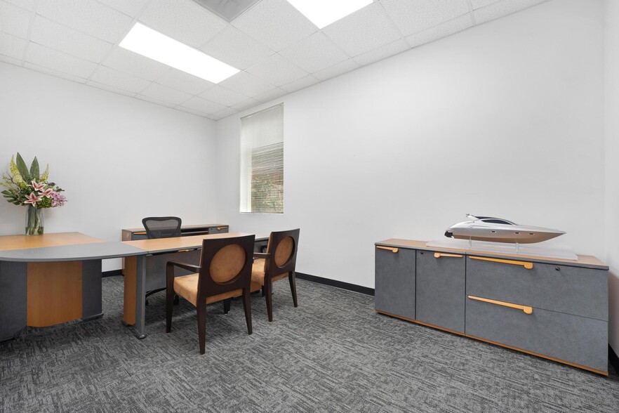 More Photos Of 500 SE 15th St, Fort Lauderdale Medical For Lease