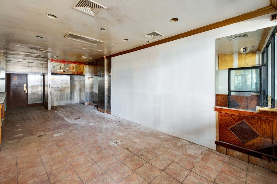 More Photos Of 4185 Broadway, New York Apartments For Lease