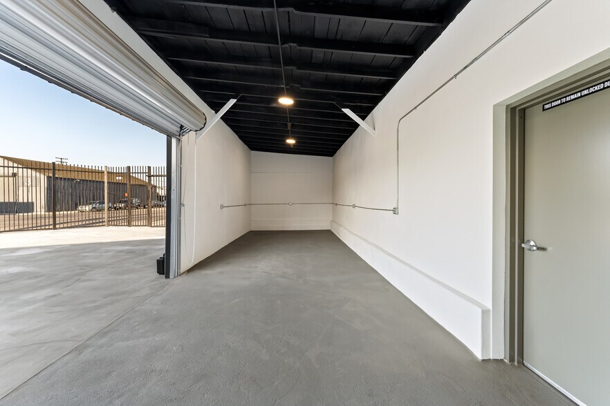 More Photos Of 1450 Cota Ave, Long Beach Industrial For Sale