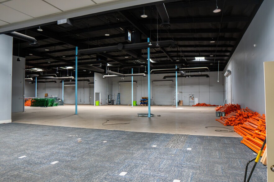 More Photos Of 3161 N 35th Ave, Phoenix Warehouse For Sale