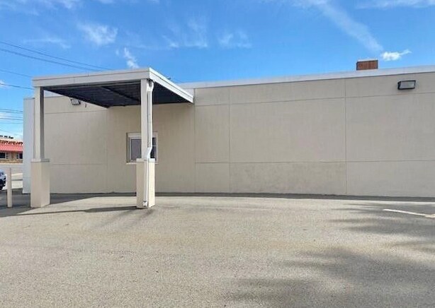 More Photos Of 311 S Blakely St, Scranton General Retail For Sale